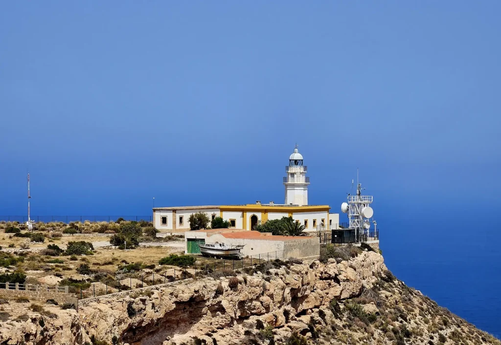 8-Faro-de-Mesa-Roldan-landscape