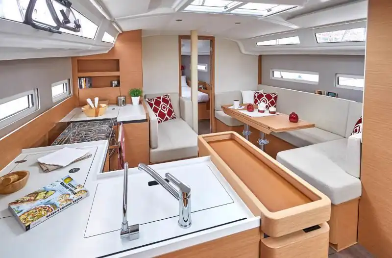Jeanneau Sun Odyssey 415 Sailing Yacht
